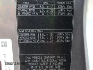 2023 Land Rover Defender X-Dynamic SE z VIN SALE27EU7P2187183, wystawiony jako Copart lot #51112705 z przebiegiem 23 105 mil mil oraz Szkoda całkowita • Salvage title. Historia ofert i sprzedaży dostępna na DreamBid. Obrazek 14.