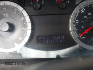 2008 Ford Escape Limited with VIN 1FMCU94188KC82232, listed as a IAAI auction lot 42489478 with 118,460 mi miles and . Bid and sale history available at DreamBid. Image 7.