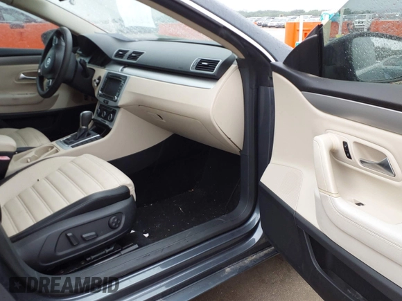 2012 Volkswagen CC Sport PZEV with VIN WVWMP7AN1CE537967, listed as a IAAI auction lot 42139211 with 86,794 mi miles. Bid and sale history available at carsss.com. Image 5.