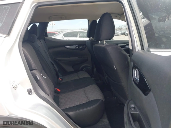 2020 Nissan Rogue Sport SV with VIN JN1BJ1CV6LW548611, listed as a IAAI auction lot 41793792 with 39,562 mi miles. Bid and sale history available at carsss.com. Image 8.