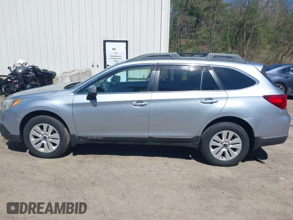2015 Subaru Outback Premium with VIN 4S4BSADC7F3361953, listed as a IAAI auction lot 42170100 with 208,154 mi miles and . Bid and sale history available at DreamBid. Image 14.