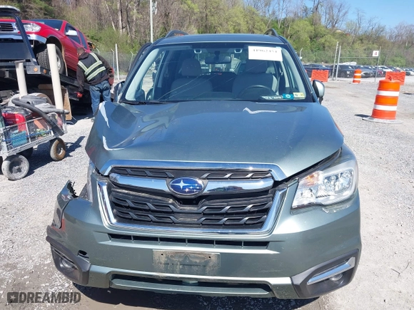 2017 Subaru Forester Premium with VIN JF2SJAGC2HH454972, listed as a IAAI auction lot 41962451 with 34,476 mi miles. Bid and sale history available at carsss.com. Image 12.