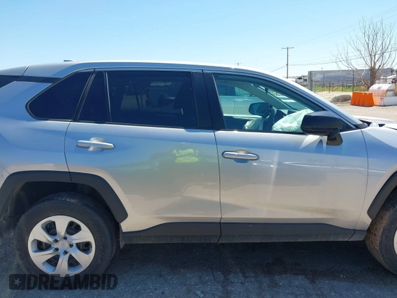 2024 Toyota RAV4 LE with VIN 2T3F1RFV5RC427974, listed as a IAAI auction lot 42648963 with 39,813 mi miles and . Bid and sale history available at DreamBid. Image 13.