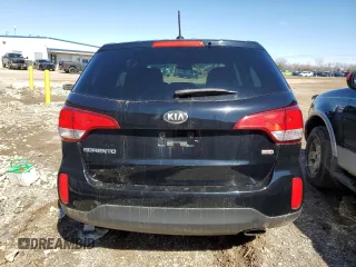 2015 Kia Sorento LX with VIN 5XYKT3A66FG625266, listed as a Copart auction lot 49502115 with 117,942 mi miles and Clean Title. Bid and sale history available at DreamBid. Image 6.