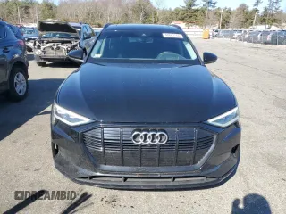 2021 Audi e-tron Prestige z VIN WA1VAAGE3MB020015, wystawiony jako Copart lot #48667165 z przebiegiem 55 428 mil mil oraz Szkody całkowita. Historia ofert i sprzedaży dostępna na DreamBid. Obrazek 5.