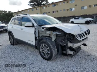 2019 Jeep Cherokee Latitude Plus z VIN 1C4PJLLB4KD324381, wystawiony jako Copart lot #44211445 z przebiegiem 111 684 mil mil oraz Nie do naprawy • Non repairable. Historia ofert i sprzedaży dostępna na DreamBid. Obrazek 4.