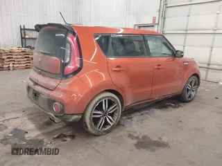 2018 Kia Soul ! with VIN KNDJX3AA4J7587286, listed as a IAAI auction lot 41657795 with 104,533 mi miles. Bid and sale history available at carsss.com. Image 4.