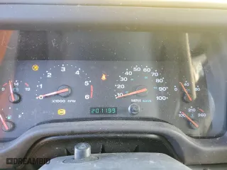 2001 Jeep Wrangler Sport with VIN 1J4FA49S21P312522, listed as a Copart auction lot 54698935 with 201,199 mi miles and Salvage Title. Bid and sale history available at carsss.com. Image 9.