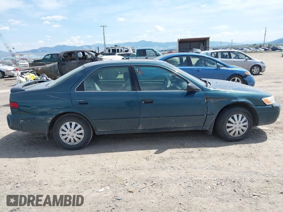 1998 Toyota Camry LE с VIN 4T1BG22KXWU363210, выставлен на аукционе IAAI как лот 42228383 с пробегом 232 933 миль миль и . История ставок и продаж доступна на DreamBid. Изображение 14.
