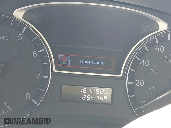 2014 Nissan Pathfinder Platinum with VIN 5N1AR2MM7EC601748, listed as a IAAI auction lot 42202262 with 167,260 mi miles and . Bid and sale history available at DreamBid. Image 7.
