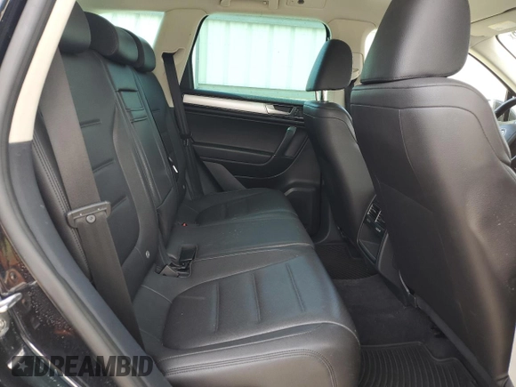 2017 Volkswagen Touareg Sport with VIN WVGEF7BP9HD004779, listed as a Copart auction lot 53530135 with 224,866 mi miles and Clean Title. Bid and sale history available at DreamBid. Image 11.