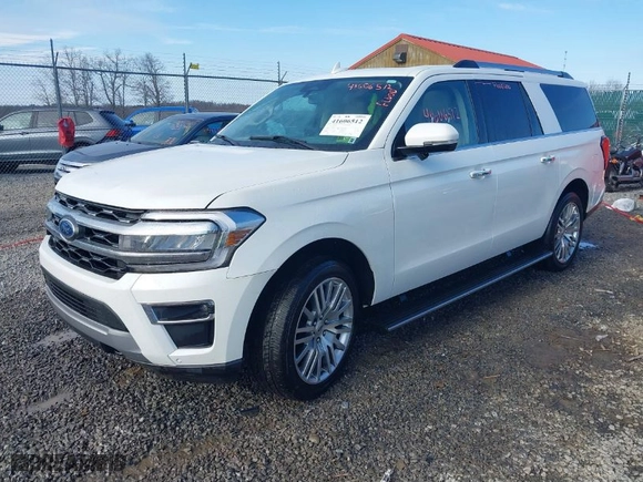 2024 Ford Expedition Max Limited with VIN 1FMJK2A88REA04582, listed as a IAAI auction lot 41606512 with 15,014 mi miles. Bid and sale history available at carsss.com. Image 2.
