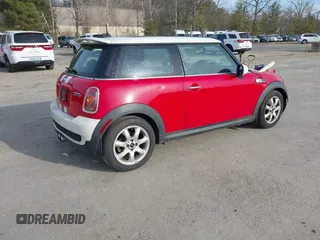 2010 MINI Hardtop S with VIN WMWMF7C54ATZ71743, listed as a IAAI auction lot 41794482 with 136,233 mi miles and . Bid and sale history available at DreamBid. Image 4.
