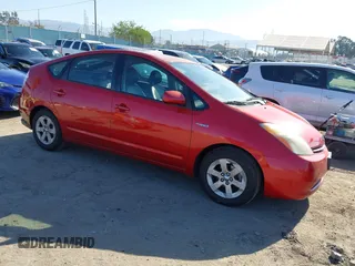 2007 Toyota Prius with VIN JTDKB20U777675640, listed as a IAAI auction lot 42021455 with 153,556 mi miles. Bid and sale history available at carsss.com. Image 1.
