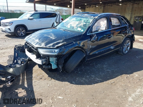 2015 Audi Q3 Premium Plus z VIN WA1EFCFS4FR001441, wystawiony jako IAAI lot #41813239 z przebiegiem 112 795 mil mil oraz . Historia ofert i sprzedaży dostępna na DreamBid. Obrazek 17.