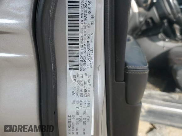 2017 Jeep Cherokee Latitude with VIN 1C4PJMCS1HW617979, listed as a Copart auction lot 84250714 with 105,987 mi miles and Salvage Title. Bid and sale history available at DreamBid. Image 15.