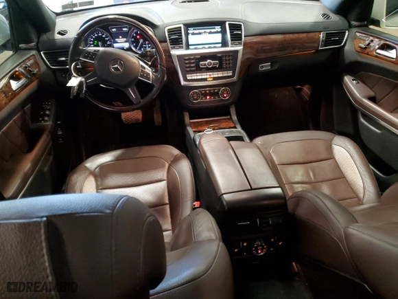 2015 Mercedes-Benz GL-Class GL 550 with VIN 4JGDF7DE4FA595092, listed as a Copart auction lot 47590595 with 91,506 mi miles and Salvage Title. Bid and sale history available at carsss.com. Image 8.