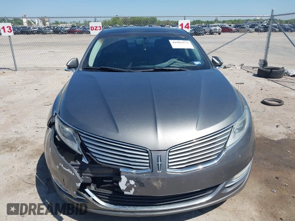2014 Lincoln MKZ z VIN 3LN6L2G92ER835456, wystawiony jako IAAI lot #41985573 z przebiegiem 174 080 mil mil oraz . Historia ofert i sprzedaży dostępna na DreamBid. Obrazek 12.