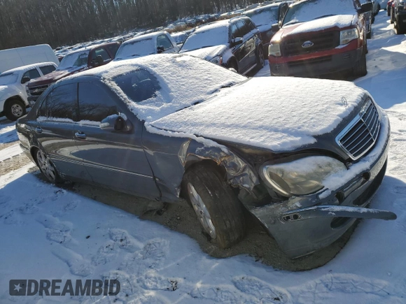 2006 Mercedes-Benz S 500 z VIN WDBNG84J56A481531, wystawiony jako Copart lot #88256425 z przebiegiem Nie podano mil oraz Szkoda całkowita • Salvage title. Historia ofert i sprzedaży dostępna na DreamBid. Obrazek 4.