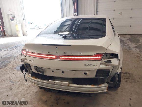 2017 Lincoln MKZ Reserve with VIN 3LN6L5F94HR662322, listed as a IAAI auction lot 41268469 with 113,511 mi miles. Bid and sale history available at carsss.com. Image 16.