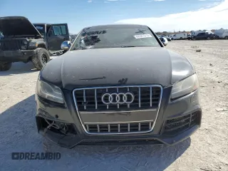 2009 Audi S5 z VIN WAURV78T39A015192, wystawiony jako Copart lot #44347915 z przebiegiem Nie podano mil oraz Szkoda całkowita • Salvage title. Historia ofert i sprzedaży dostępna na DreamBid. Obrazek 5.