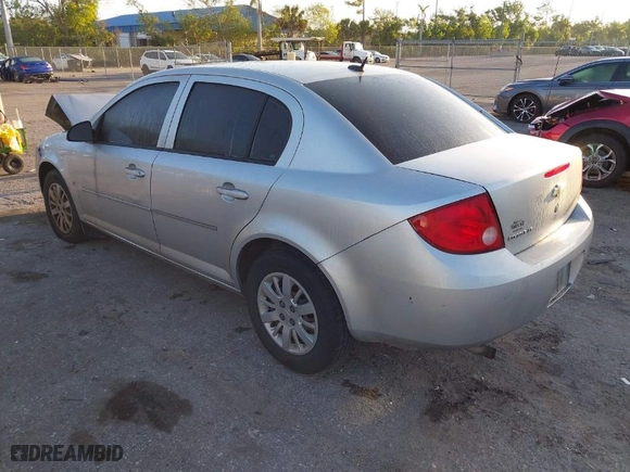2009 Chevrolet Cobalt LT w/1LT with VIN 1G1AT58H997272918, listed as a IAAI auction lot 41807609 with 201,007 mi miles. Bid and sale history available at carsss.com. Image 3.