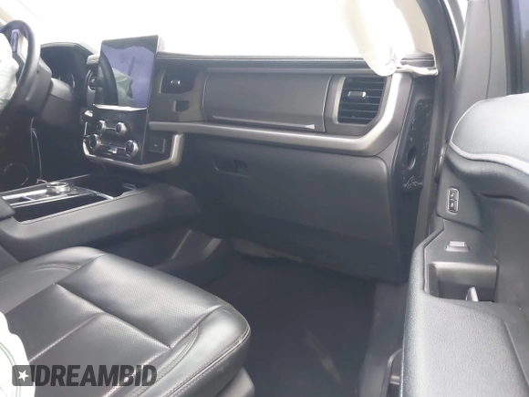 2022 Ford Expedition XLT with VIN 1FMJU1HT0NEA14953, listed as a IAAI auction lot 42053845 with 44,670 mi miles. Bid and sale history available at carsss.com. Image 5.