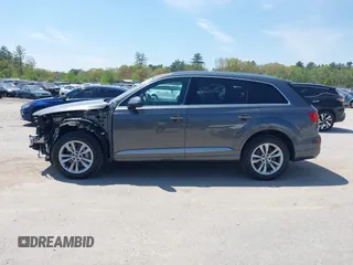 2018 Audi Q7 Premium Plus with VIN WA1LAAF70JD033878, listed as a IAAI auction lot 42203820 with 95,095 mi miles and . Bid and sale history available at DreamBid. Image 14.