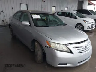2009 Toyota Camry with VIN 4T1BE46K99U264426, listed as a IAAI auction lot 41428692 with 141,271 mi miles. Bid and sale history available at carsss.com. Image 1.