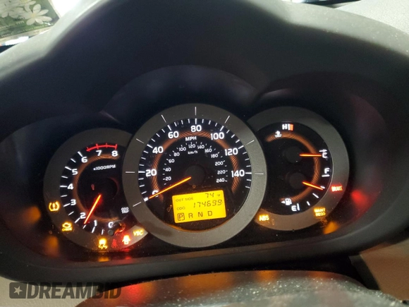 2007 Toyota RAV4 with VIN JTMZK35V275009920, listed as a Copart auction lot 69833224 with 174,699 mi miles and Salvage Title. Bid and sale history available at carsss.com. Image 9.
