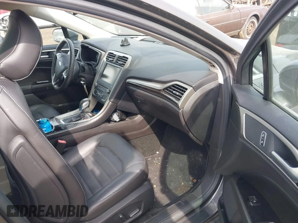 2016 Ford Fusion SE with VIN 3FA6P0HD7GR213265, listed as a IAAI auction lot 41811402 with 139,203 mi miles and . Bid and sale history available at DreamBid. Image 5.