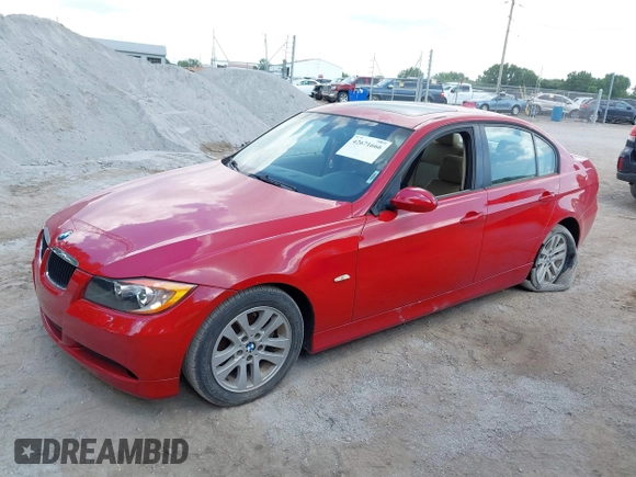 2007 BMW 3 Series 328xi with VIN WBAVC93547KX60002, listed as a IAAI auction lot 42671666 with 162,321 mi miles and . Bid and sale history available at DreamBid. Image 2.
