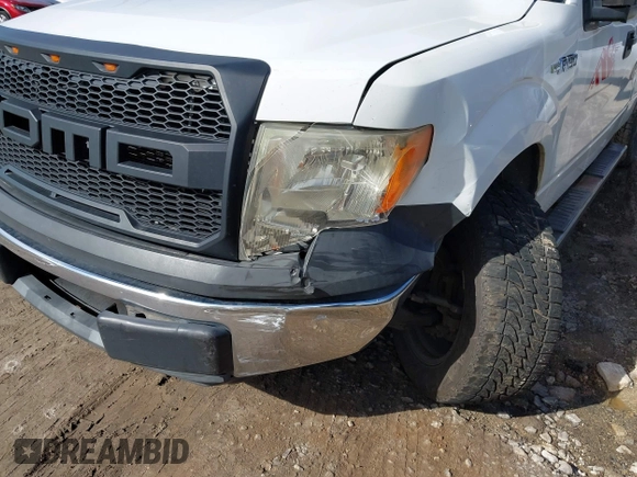 2011 Ford F-150 XL with VIN 1FTEX1CM0BKD07925, listed as a IAAI auction lot 41577761 with 405,081 mi miles. Bid and sale history available at carsss.com. Image 6.
