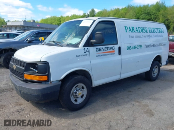 2014 Chevrolet Express Cargo z VIN 1GCWGFFA7E1137334, wystawiony jako IAAI lot #42315556 z przebiegiem 214 615 mil mil oraz . Historia ofert i sprzedaży dostępna na DreamBid. Obrazek 2.