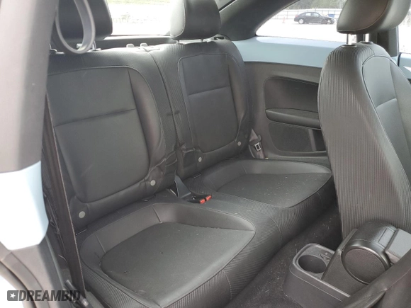 2012 Volkswagen Beetle 2.5L with VIN 3VWJX7ATXCM652978, listed as a Copart auction lot 71779644 with 170,083 mi miles and Salvage Title. Bid and sale history available at carsss.com. Image 10.