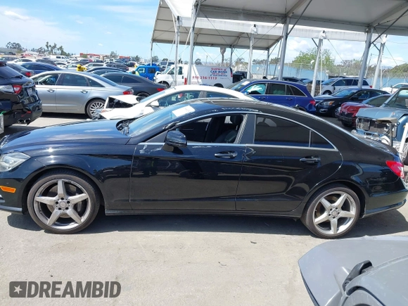 2014 Mercedes-Benz CLS 550 с VIN WDDLJ7DB4EA096883, выставлен на аукционе IAAI как лот 41866615 с пробегом 68 886 миль миль и . История ставок и продаж доступна на DreamBid. Изображение 14.