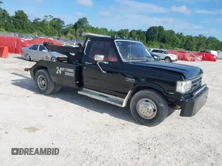 1988 Ford F-350 with VIN 1FDJF37M2JNA06394, listed as a IAAI auction lot 42830916 with 82,366 mi miles and . Bid and sale history available at DreamBid. Image 1.