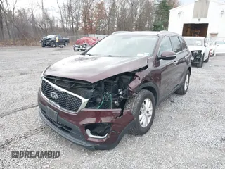 2017 Kia Sorento LX with VIN 5XYPG4A34HG298603, listed as a IAAI auction lot 40730804 with 89,819 mi miles. Bid and sale history available at carsss.com. Image 6.