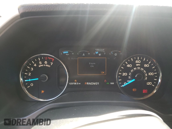 2015 Ford F-150 XLT with VIN 1FTEW1EF2FKE26597, listed as a Copart auction lot 58212385 with 123,756 mi miles and Salvage title. Bid and sale history available at DreamBid. Image 9.