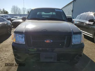 2005 Ford Explorer Sport Trac XLS z VIN 1FMZU77K35UA64380, wystawiony jako Copart lot #49225395 z przebiegiem 340 171 mil mil oraz Czysty tytuł • Clean title. Historia ofert i sprzedaży dostępna na DreamBid. Obrazek 5.