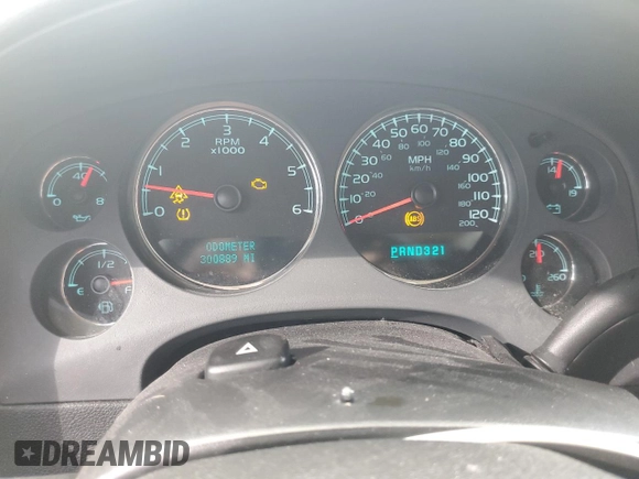 2008 Chevrolet Suburban LT w/3LT with VIN 3GNFK16398G194554, listed as a Copart auction lot 79821194 with 300,889 mi miles and Salvage Title. Bid and sale history available at carsss.com. Image 9.