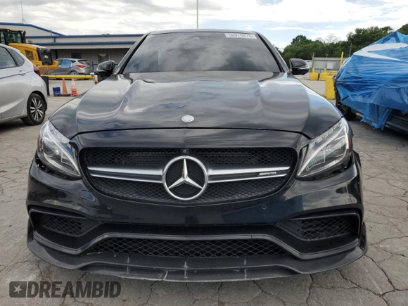 2017 Mercedes-Benz C 63 S AMG z VIN 55SWF8HB3HU204431, wystawiony jako Copart lot #56970675 z przebiegiem 57 527 mil mil oraz Szkoda całkowita • Salvage title. Historia ofert i sprzedaży dostępna na DreamBid. Obrazek 5.