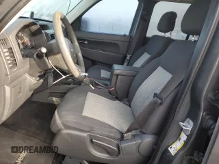 2010 Jeep Liberty Sport z VIN 1J4PP2GK2AW181091, wystawiony jako Copart lot #44555095 z przebiegiem 104 986 mil mil oraz Szkoda całkowita • Salvage title. Historia ofert i sprzedaży dostępna na DreamBid. Obrazek 7.