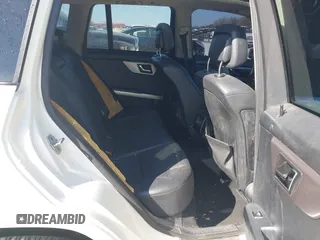 2010 Mercedes-Benz GLK with VIN WDCGG8HB6AF322004, listed as a IAAI auction lot 41902156 with 116,872 mi miles. Bid and sale history available at carsss.com. Image 8.