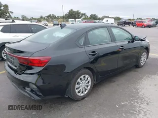 2024 Kia Forte LXS with VIN 3KPF24AD2RE737900, listed as a IAAI auction lot 41425116 with 26,001 mi miles. Bid and sale history available at carsss.com. Image 4.