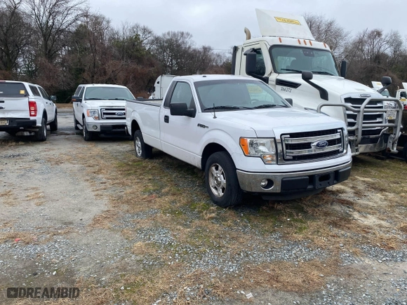 2014 Ford F-150 XL with VIN 1FTNF1CF7EKE17816, listed as a IAAI auction lot 41527762 with 196,338 mi miles. Bid and sale history available at carsss.com. Image 1.