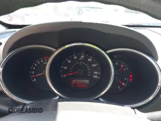 2011 Kia Sorento LX with VIN 5XYKT3A12BG033992, listed as a IAAI auction lot 41832461 with 175,808 mi miles. Bid and sale history available at carsss.com. Image 7.