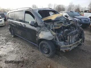 2020 Mercedes-Benz Metris Cargo z VIN WD3PG3EA1L3653415, wystawiony jako Copart lot #46050545 z przebiegiem Nie podano mil oraz Nie do naprawy • Non repairable. Historia ofert i sprzedaży dostępna na DreamBid. Obrazek 4.