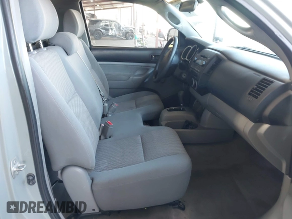 2007 Toyota Tacoma with VIN 5TENX22N97Z444378, listed as a IAAI auction lot 42032749 with 190,008 mi miles. Bid and sale history available at carsss.com. Image 8.