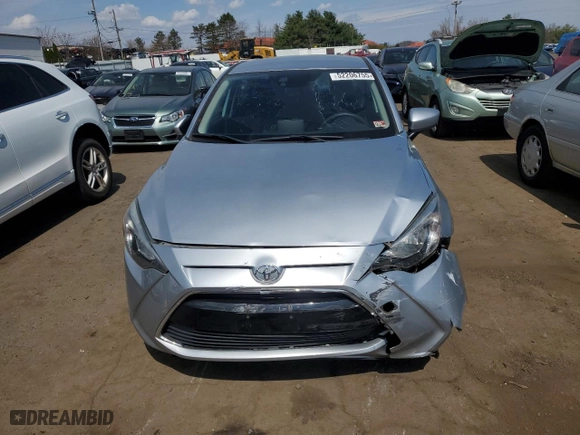 2017 Toyota Yaris iA with VIN 3MYDLBYVXHY152150, listed as a Copart auction lot 52206755 with 31,798 mi miles and Salvage Title. Bid and sale history available at carsss.com. Image 5.